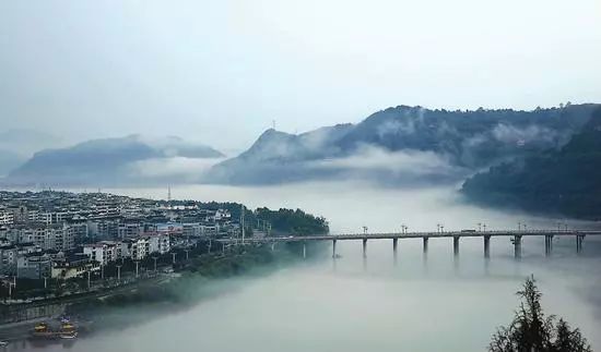 中國最適合私奔的10個古鎮(zhèn)：春暖花開旅途美麗！