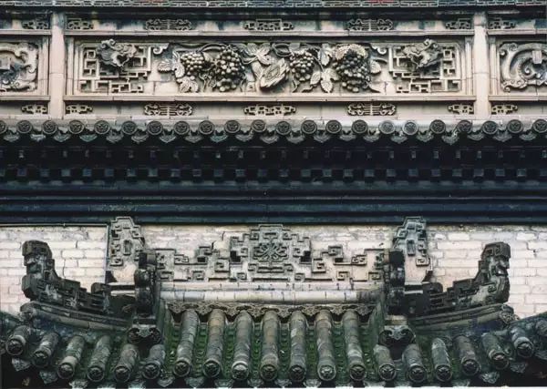 中國(guó)古建筑中的雕刻藝術(shù)，精美絕倫