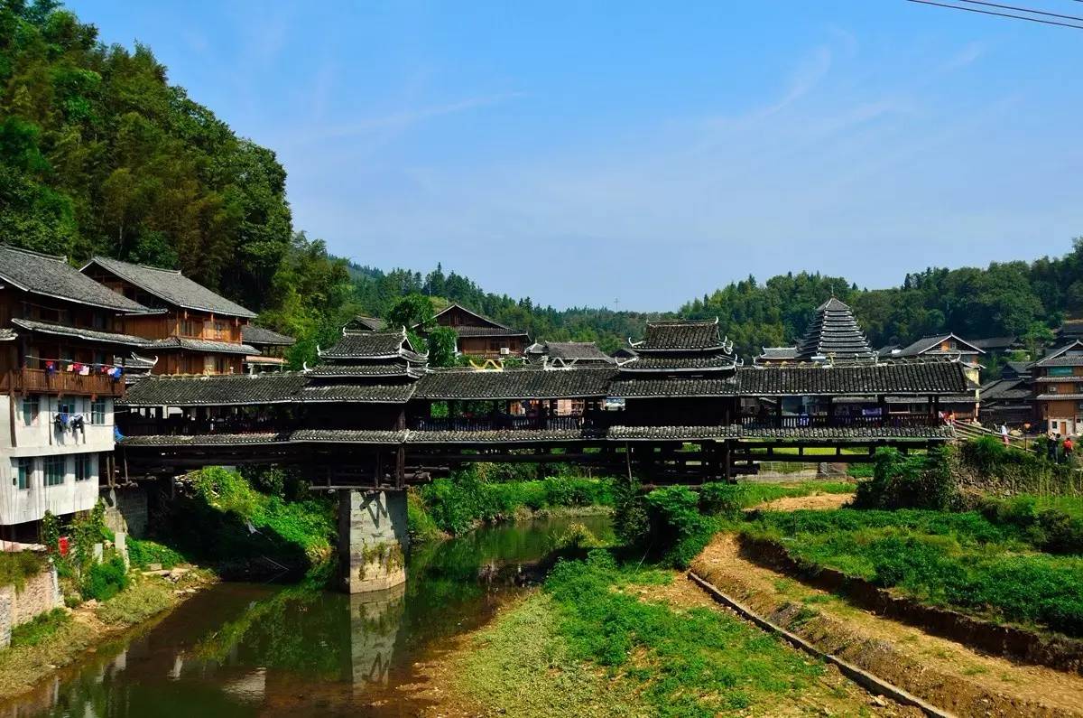 中國(guó)建筑六大門派之一，川派建筑