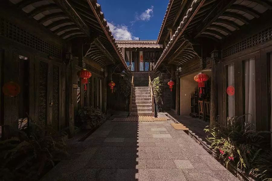 麗江·白馬里，千年古城化作最美背景