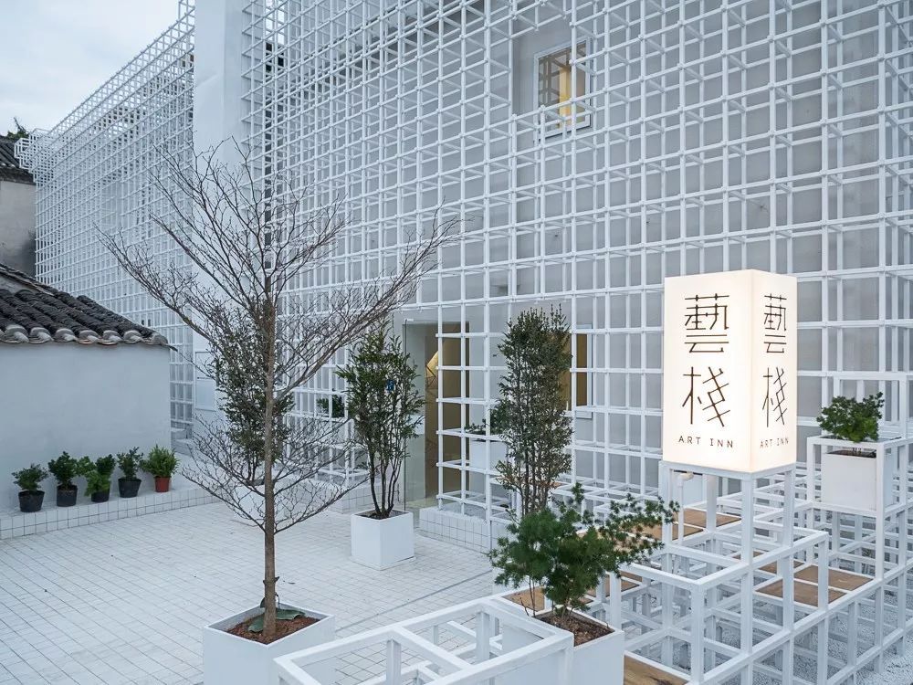 深圳·藝棧，一個(gè)超前衛(wèi)的藝術(shù)生活空間