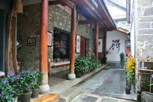 “中國最美寺院”寂照庵，房子象征著家是情感