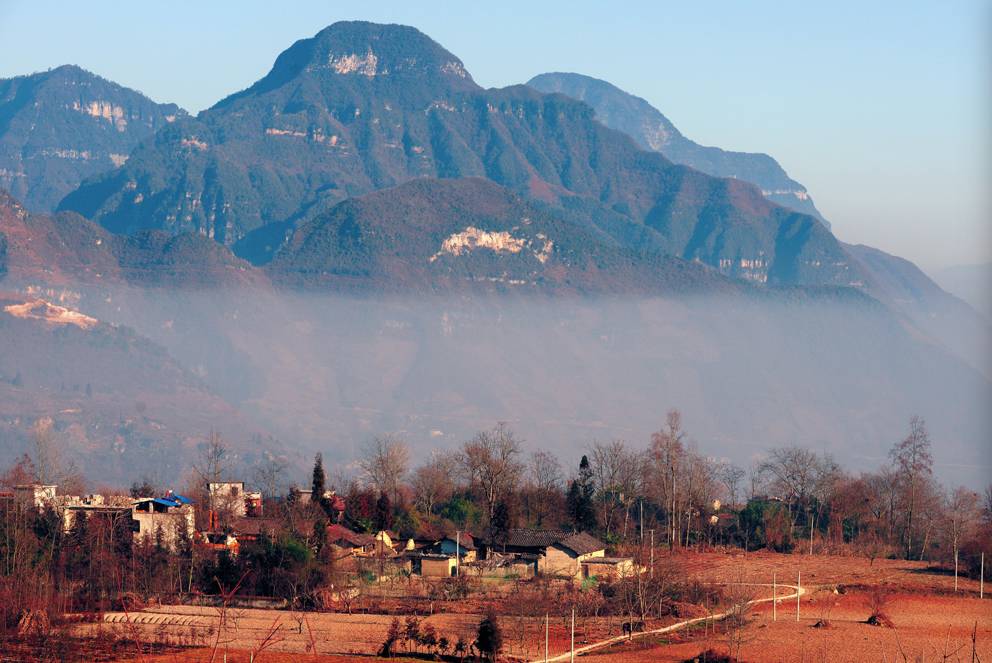 皇木鎮(zhèn)·壹間房，住進(jìn)云霧間愛上一座城