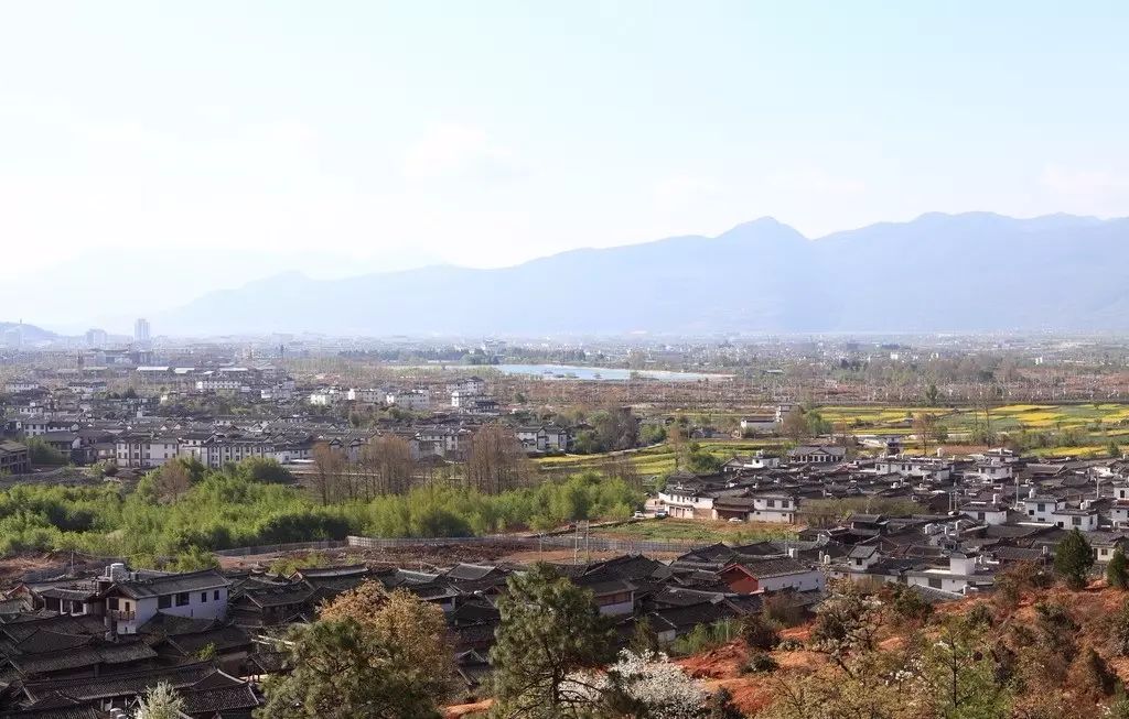 束河桃花塢，在茶馬古道浮生清閑陪父母慢慢變