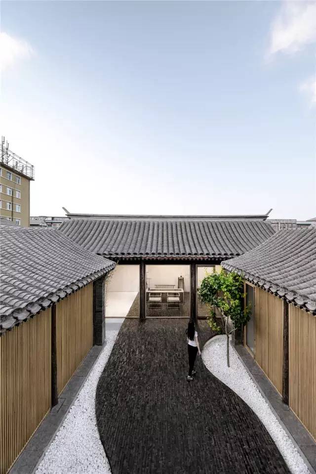 扭起來(lái)的北京四合院裝修設(shè)計(jì)，引爆了整個(gè)設(shè)計(jì)