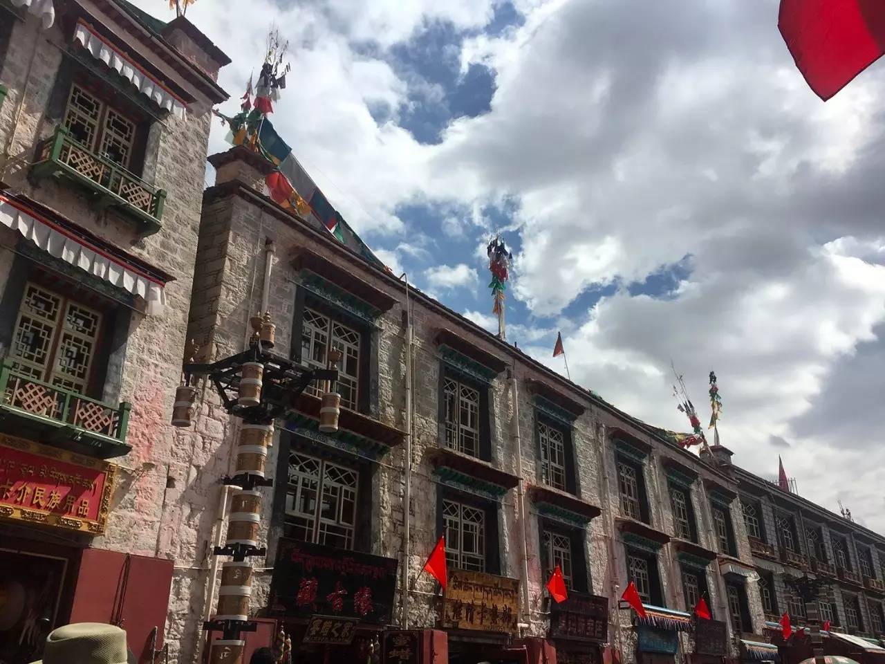 松贊拉薩曲吉林卡，用松贊的方式重走拉薩