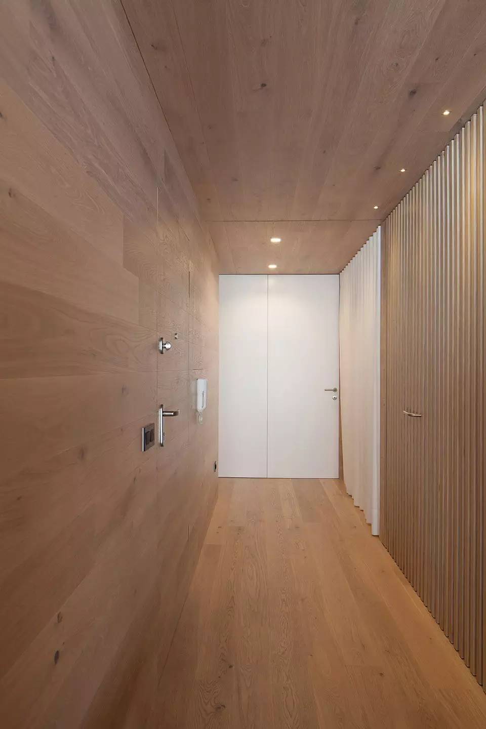 極簡原木海邊度假小屋，中式裝修設(shè)計(jì)