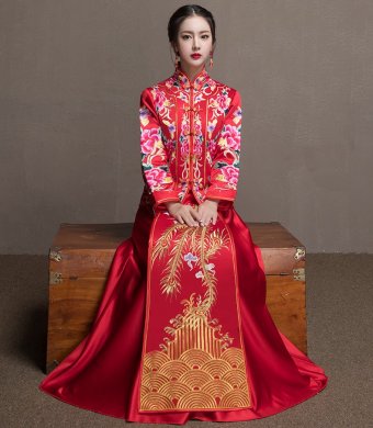 牡丹花新娘結(jié)婚禮服，金風(fēng)裙擺中式禮服