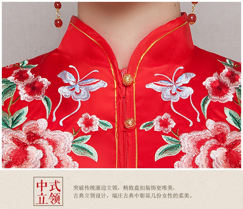 牡丹花刺繡新娘結(jié)婚禮服，波浪紋邊中式禮服