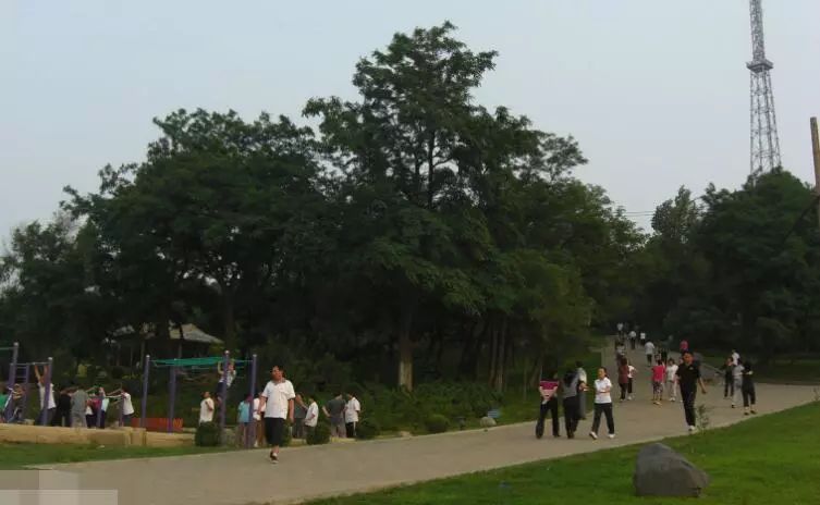 長白山余脈在昌圖，三省交界風(fēng)景最美地