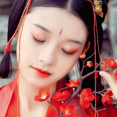 紅梅紅衣女生頭像，唯美古風(fēng)真人頭像