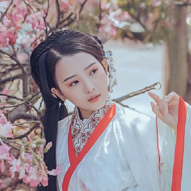 粉色木棉花少女頭像，唯美古風(fēng)真人頭像